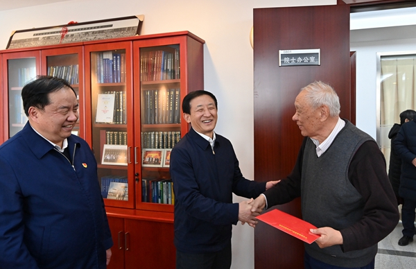 郝鵬、國資、央企、國資委、書記、主任、國企、企業改革